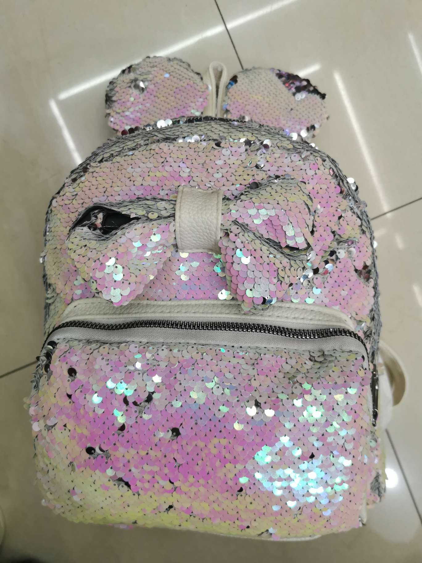 Sequined bow bag details Picture