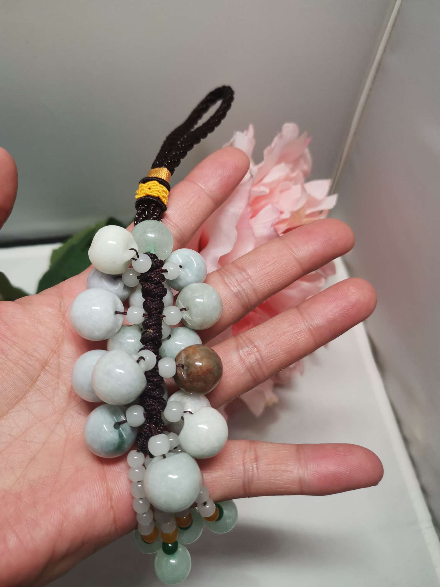 Burmese jadeite. Peace and good fortune pendant Specification image