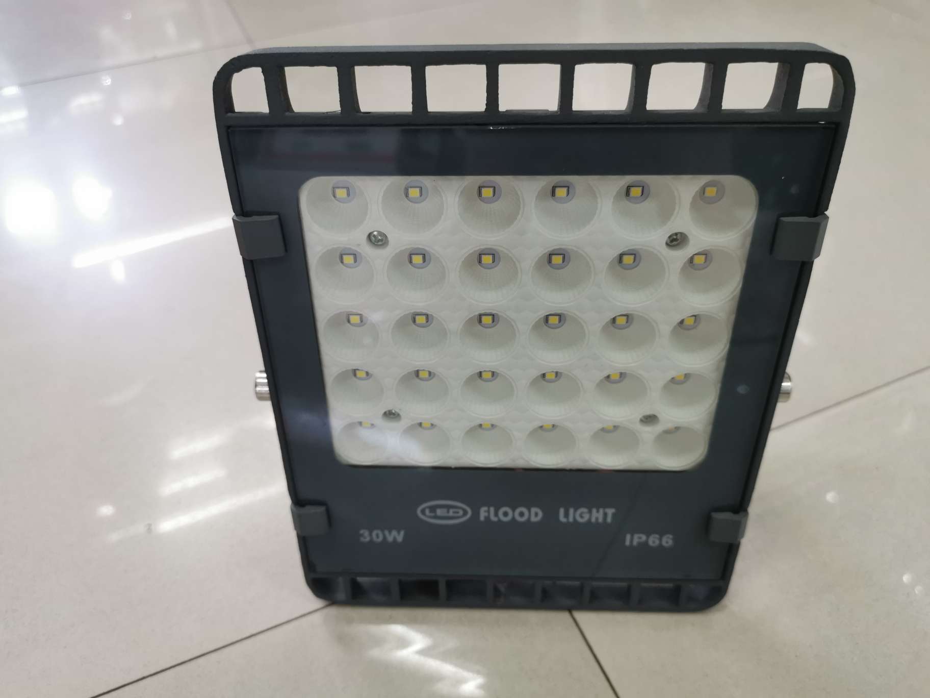 新一代孔明纳米系列LED30W投光灯详情图1