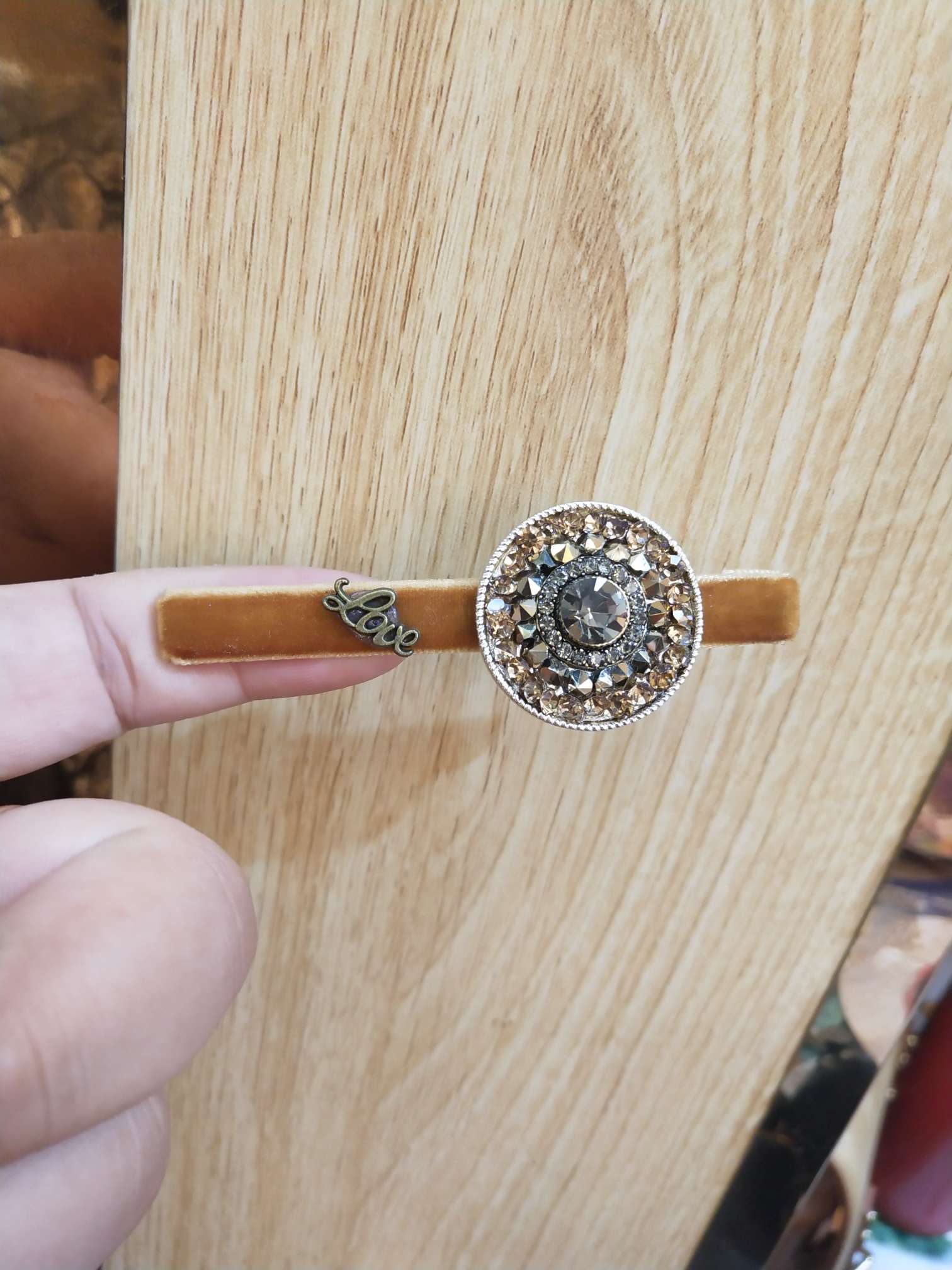 Circular insert drill clamp thumbnail