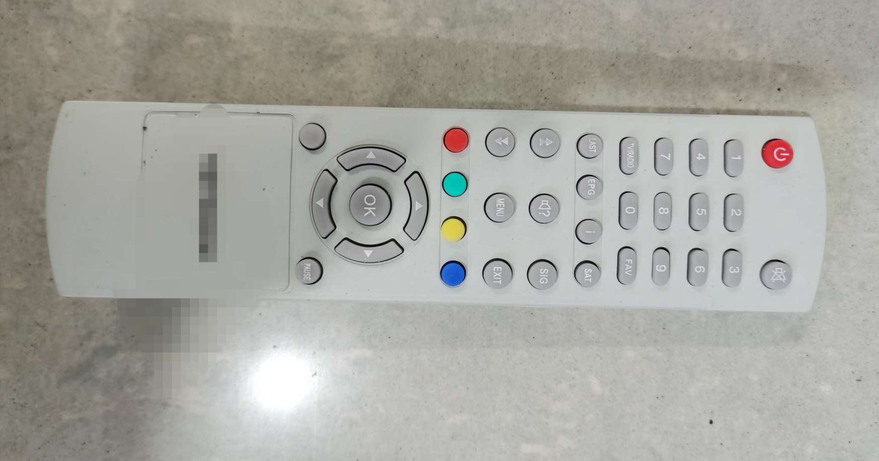 The remote control for the F3000 set top box will work with the FORETECHSTAR box