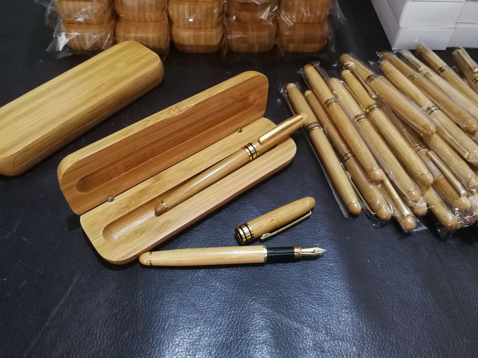 Wooden box gift box, bamboo pen box, bamboo pen, wooden pen, fountain pen, signature pen, natural bamboo pen, wooden pen, bamboo pen set