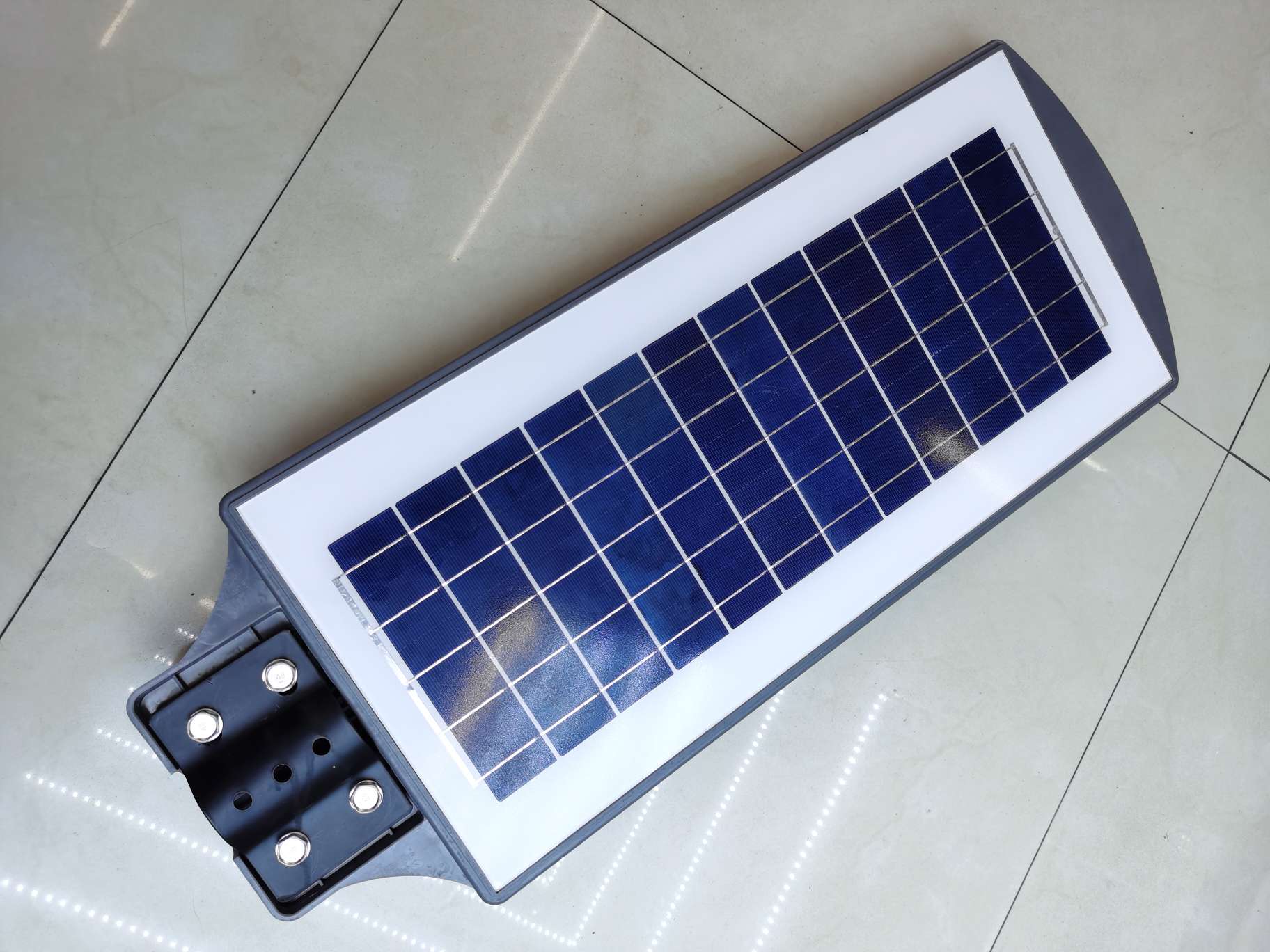 Grey 60w solar street lamp details Picture
