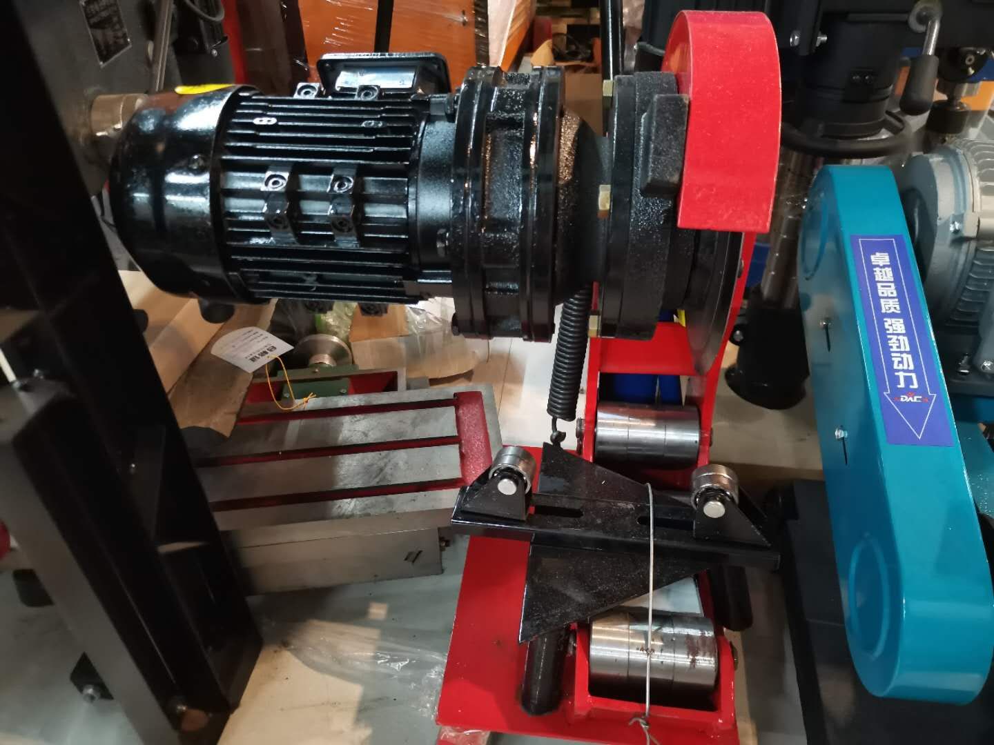 Pipe cutting machine details Picture