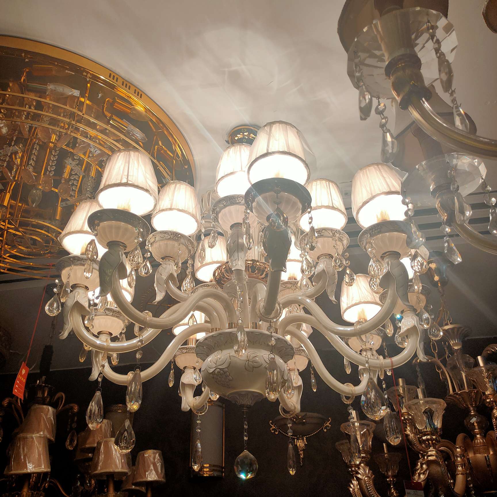 European and Nordic style all-copper crystal lamps, light luxury chandeliers, simple and modern living room lamps, bedroom and dining room lamps, crystal lamps