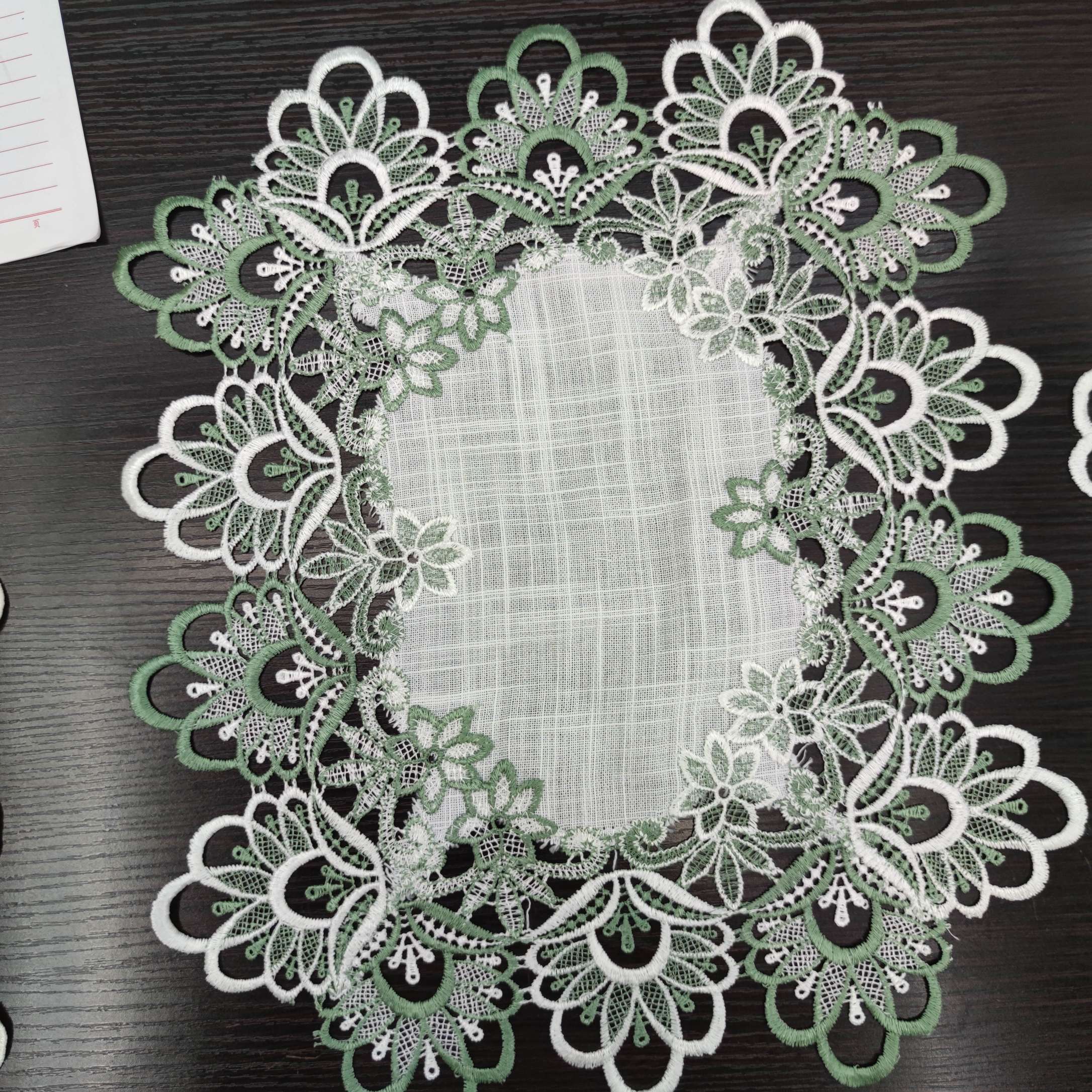 电脑绣花蕾丝花边绒布化纤餐桌布22