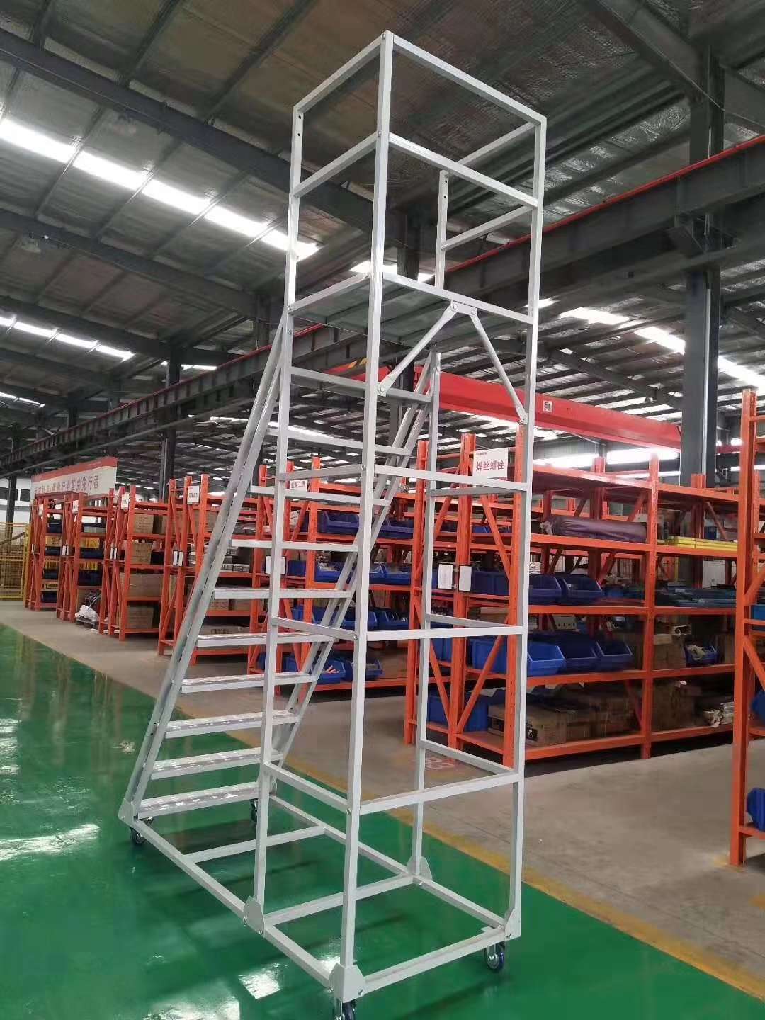 铁质梯子上货梯登高梯有2步，3步，4步，平台高有1.3米，1.5米，1.8米，2米，2. 5米，3米，3.5米，4米详情图8