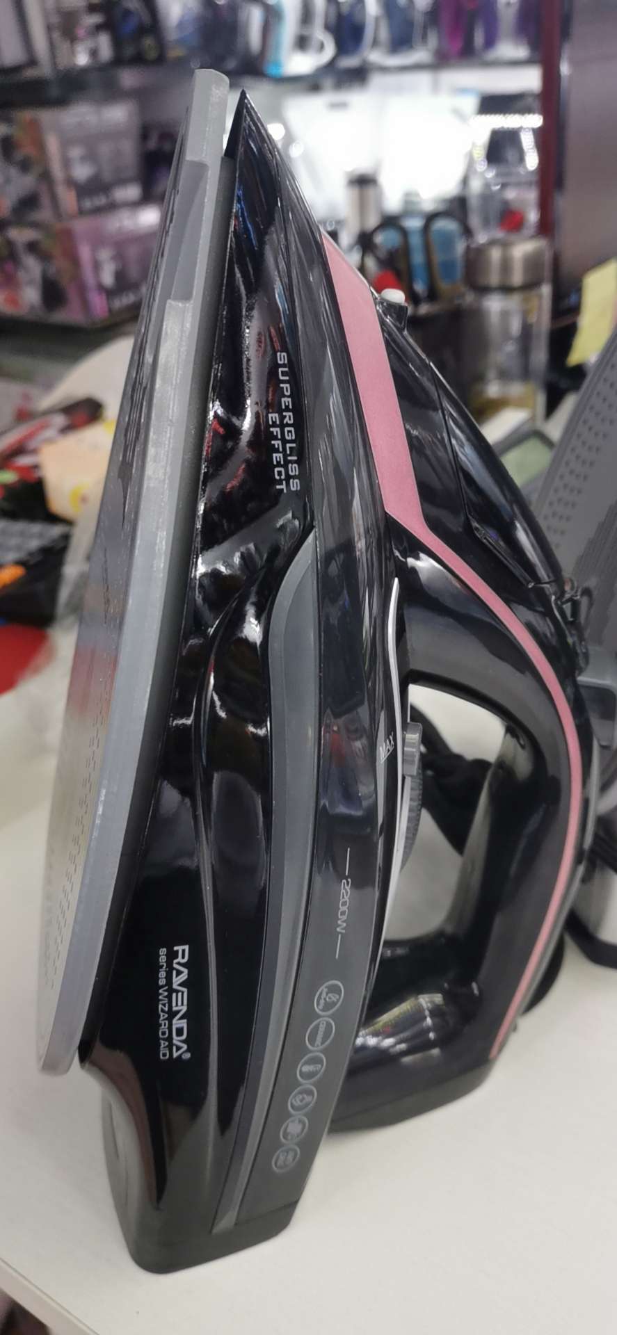 Electric iron thumbnail