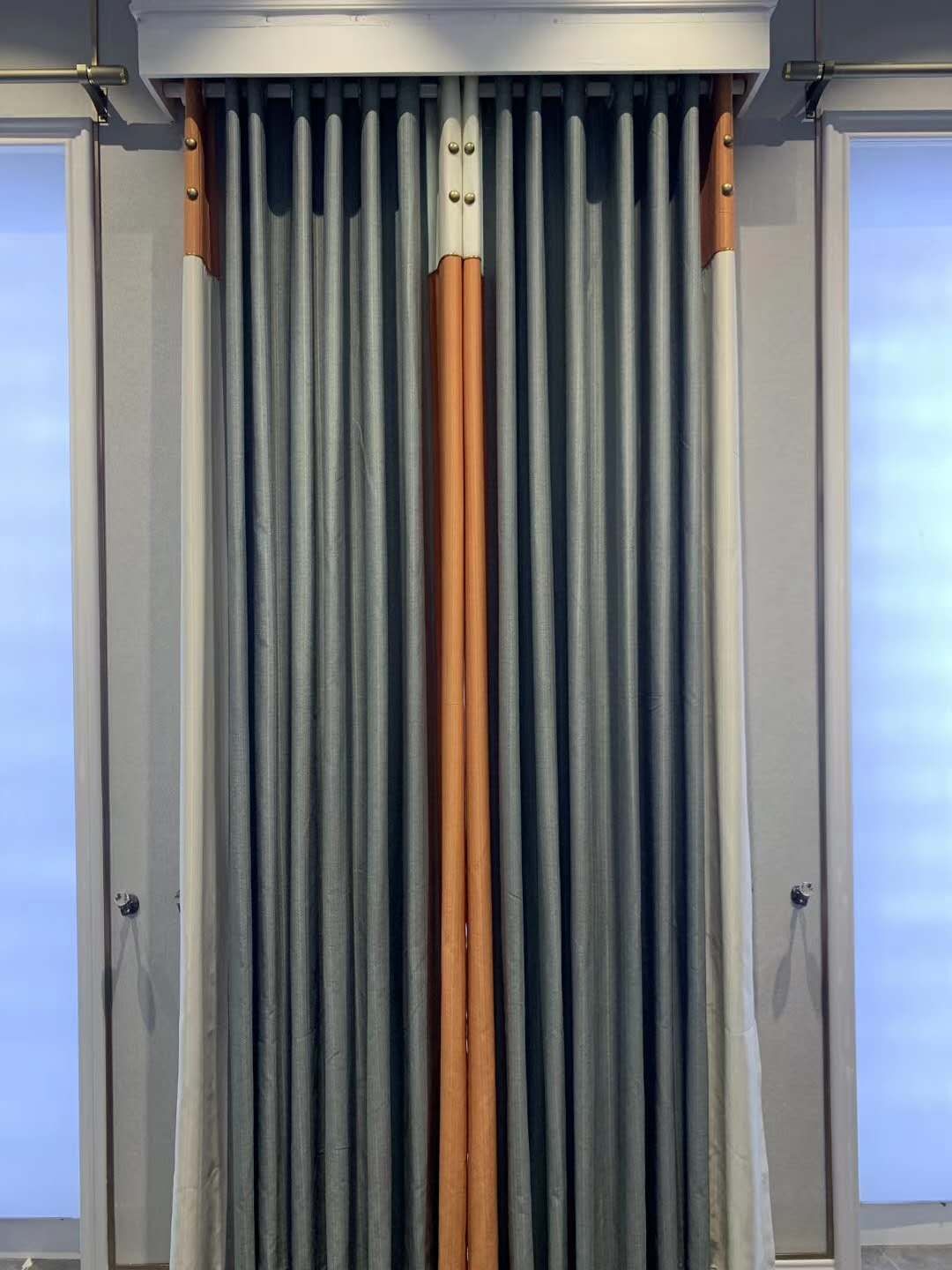 Boutique Patchwork Curtains details Picture