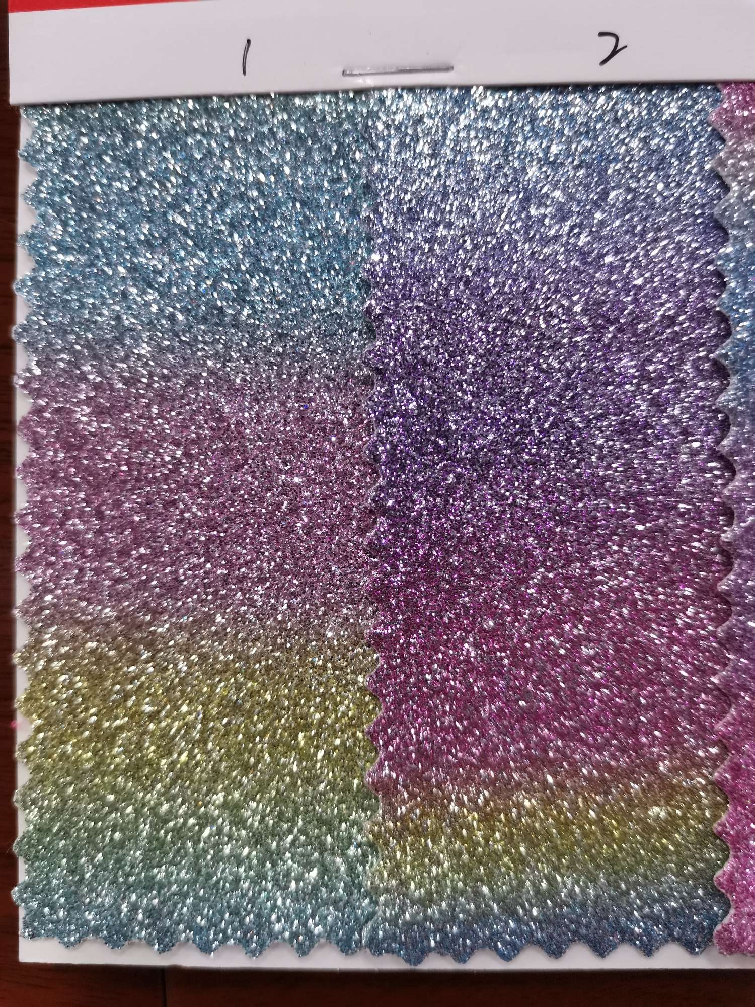 厂家直销热销新款  A2022—1  皮革大量现货高中低档箱包沙发鞋材面料