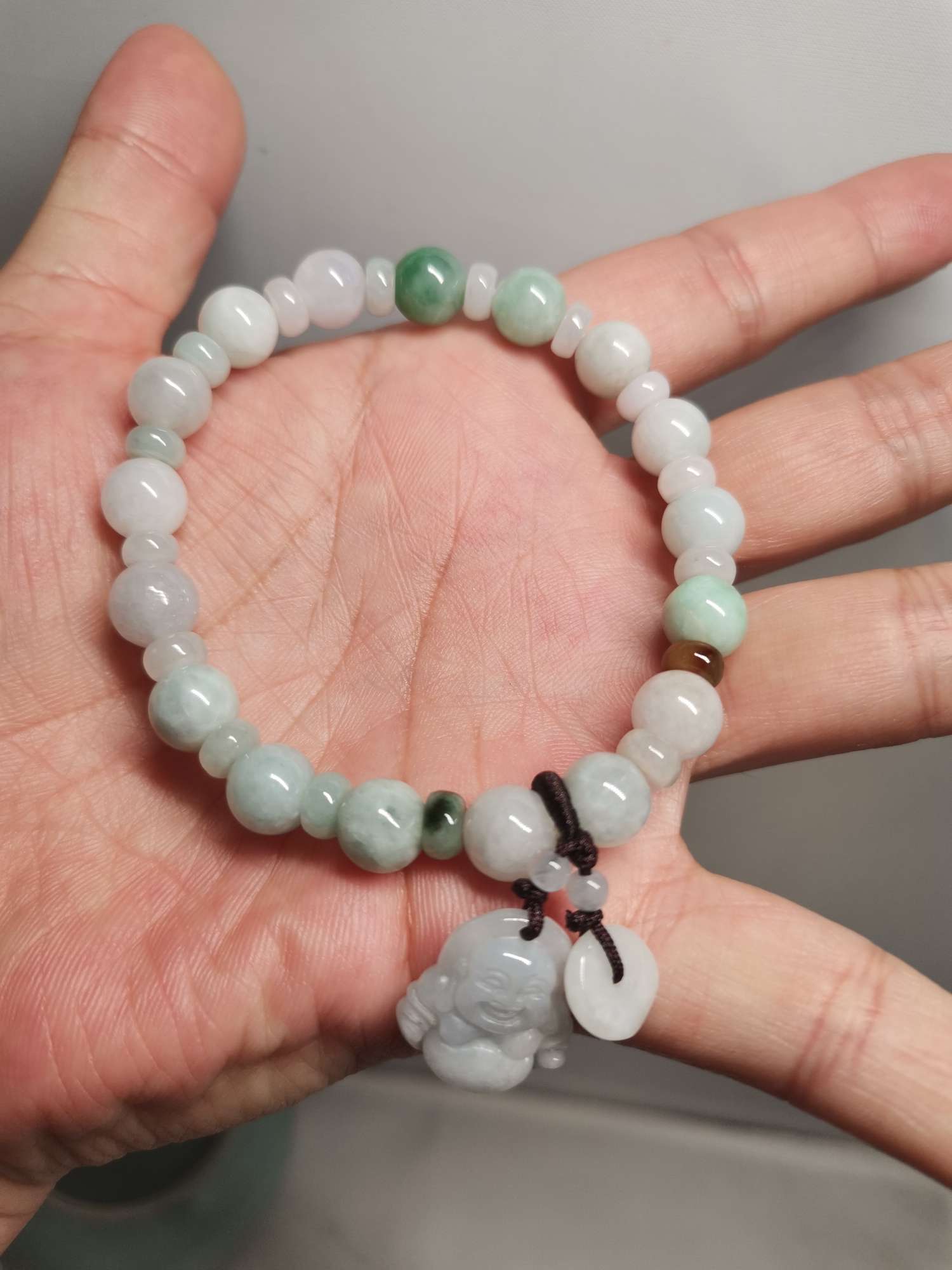 Burmese jade Buddha bracelet undefined