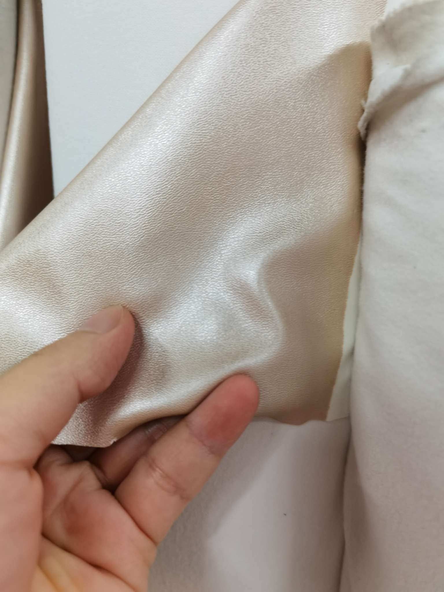 Imitation goat texture PU clothing leather fabric details Picture