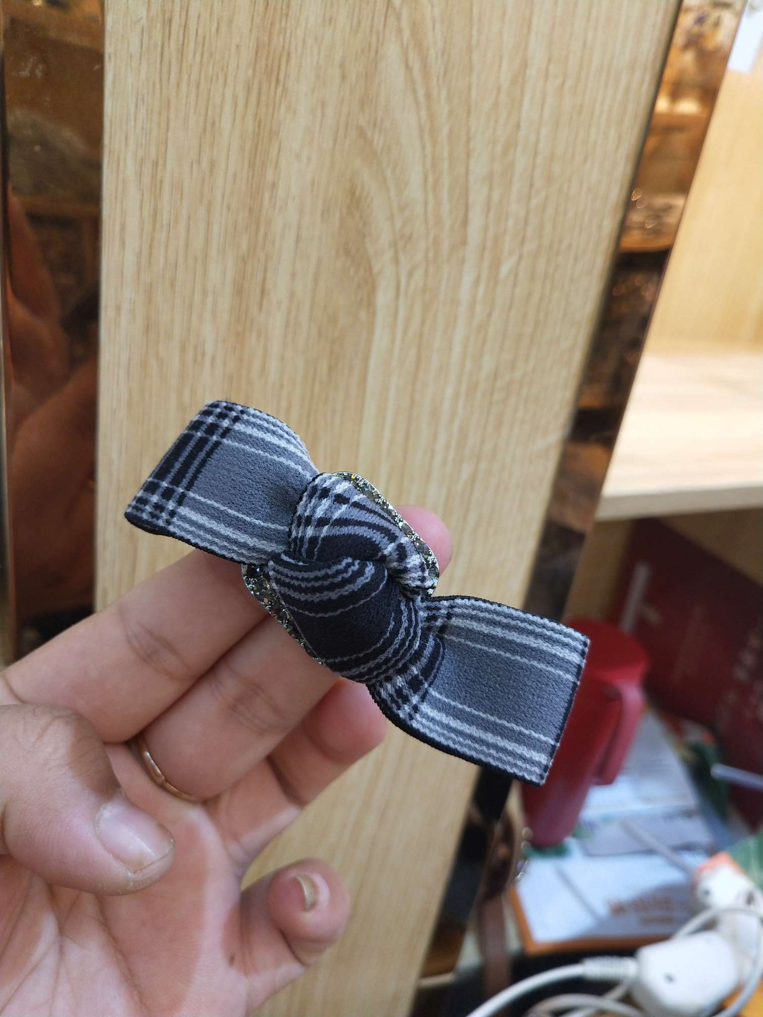 Knotted rubber bands
