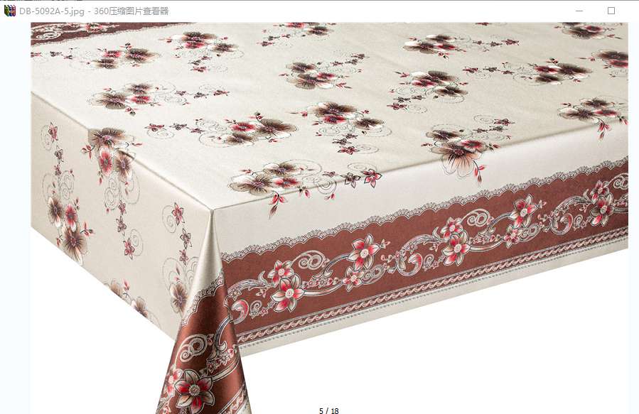 New PVC printed checkered waterproof and oil-proof tablecloth Item Picture