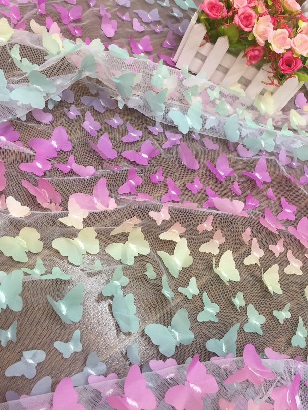 Factory direct sales of new high-end three-dimensional gradient butterfly row applique embroidery lace trim fabric Item Picture