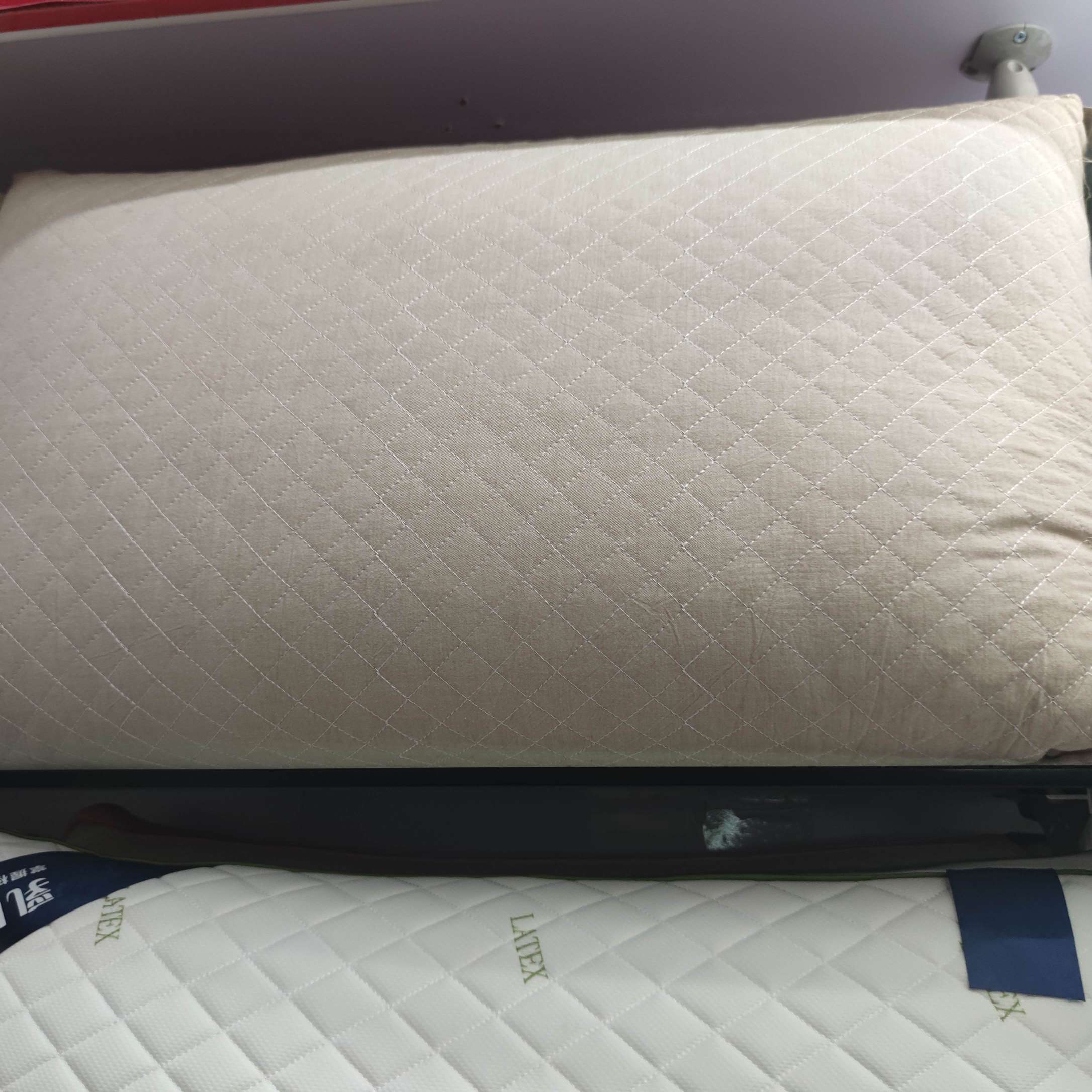 2020 New Hot Melt Pillow 45*70 M White