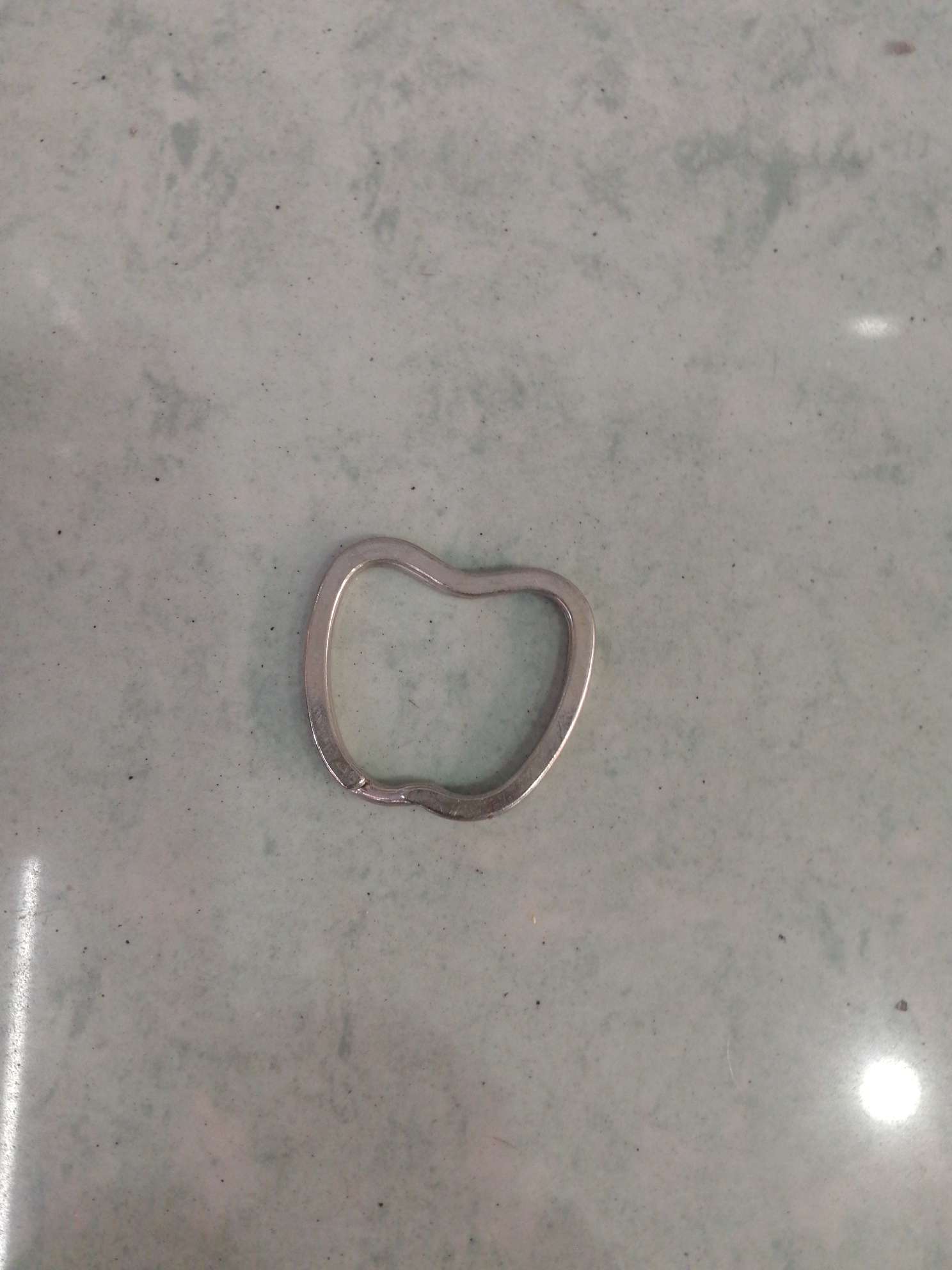 Apple key ring thumbnail