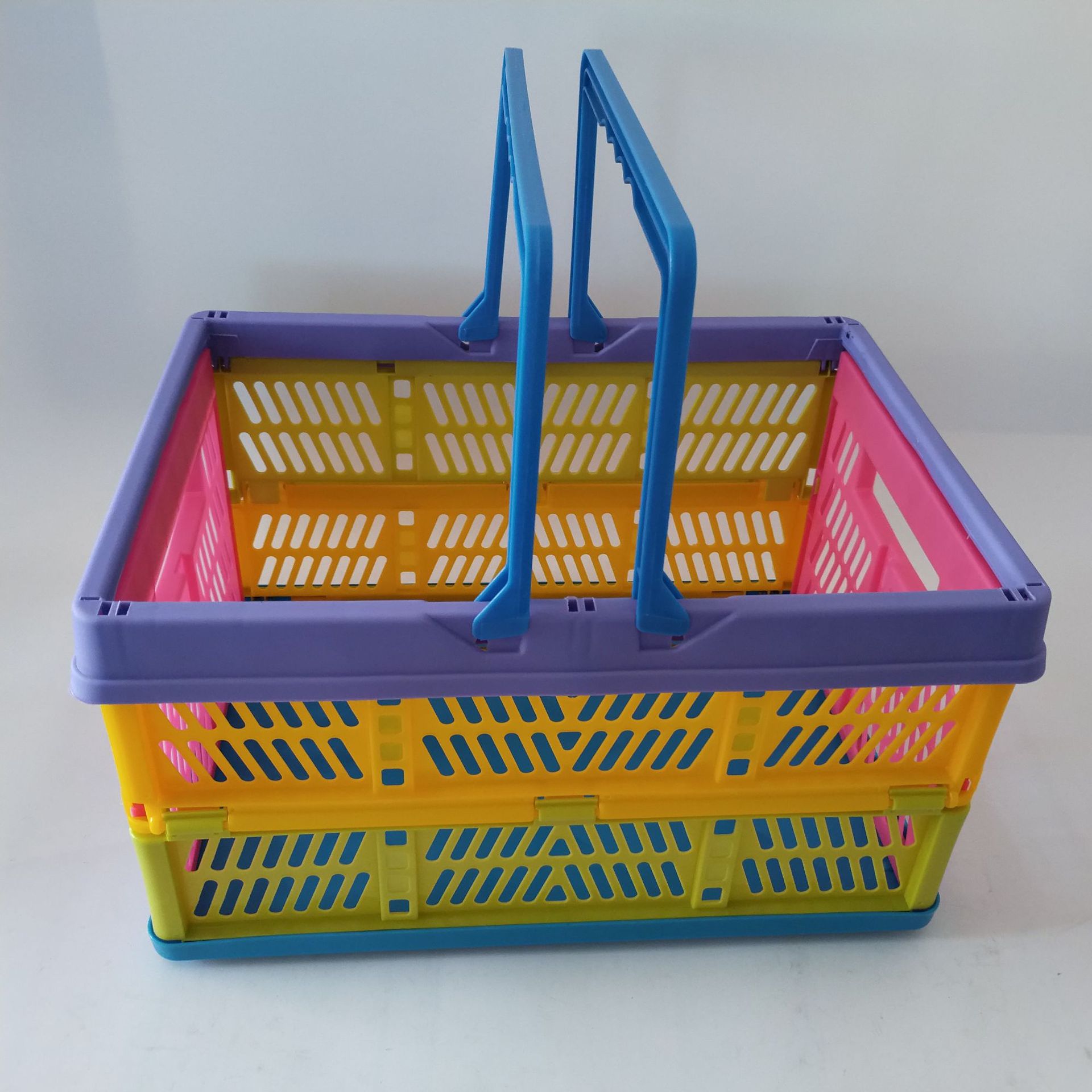 Folding shopping baskets plastic grocery baskets blue grocery baskets