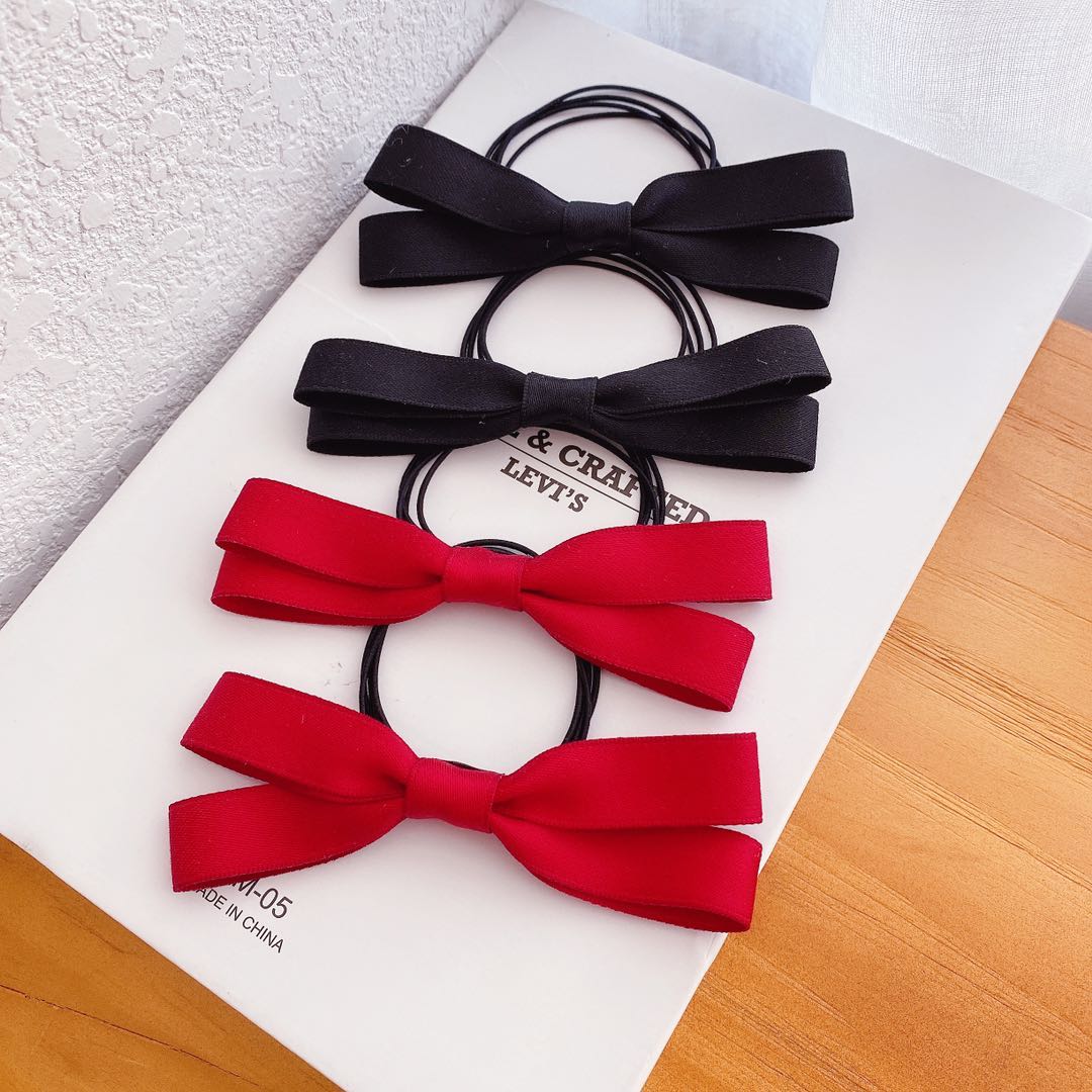 Tie the bows together