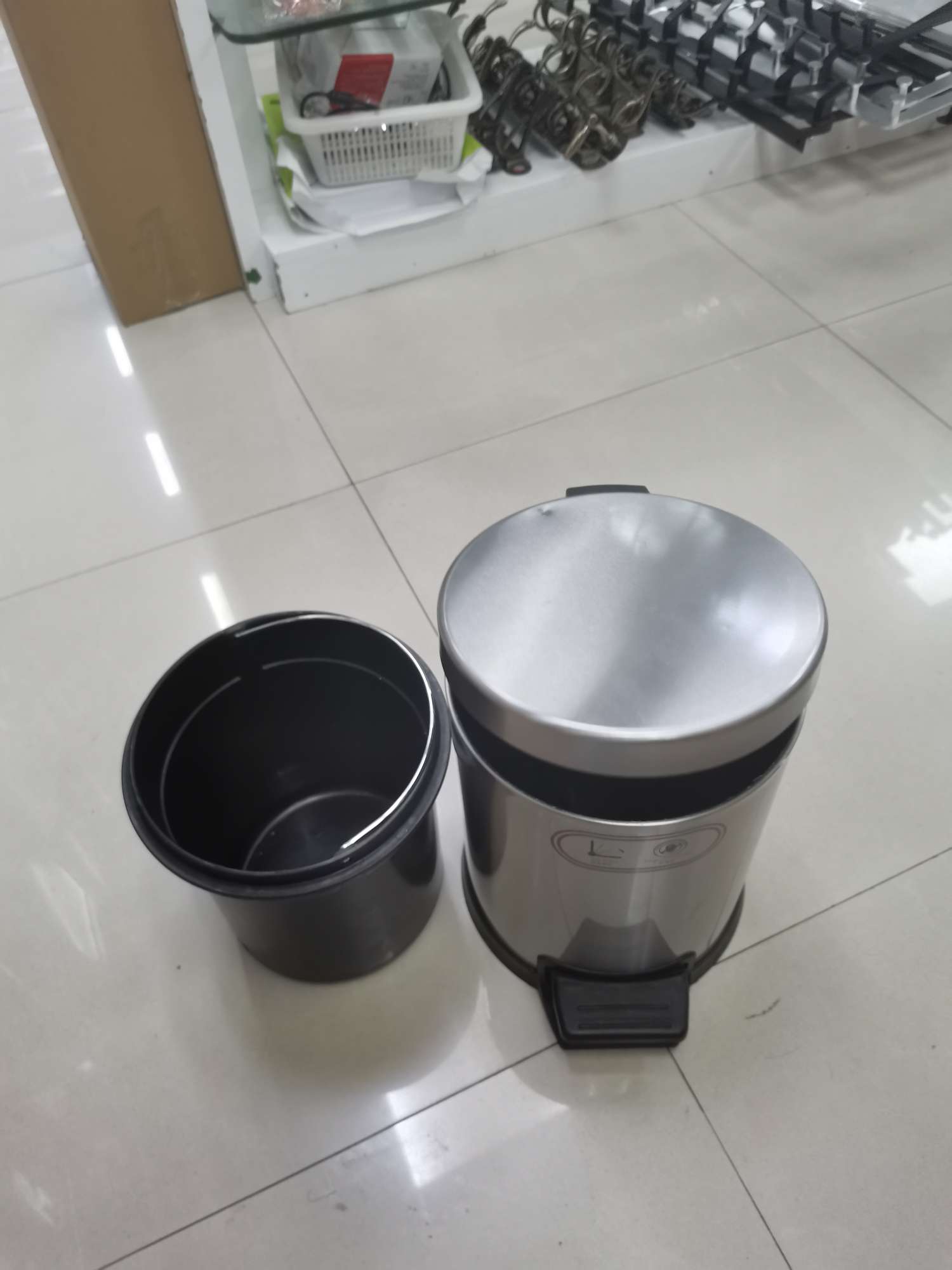 5升 5L 不锈钢垃圾桶 脚踏式垃圾桶详情图7