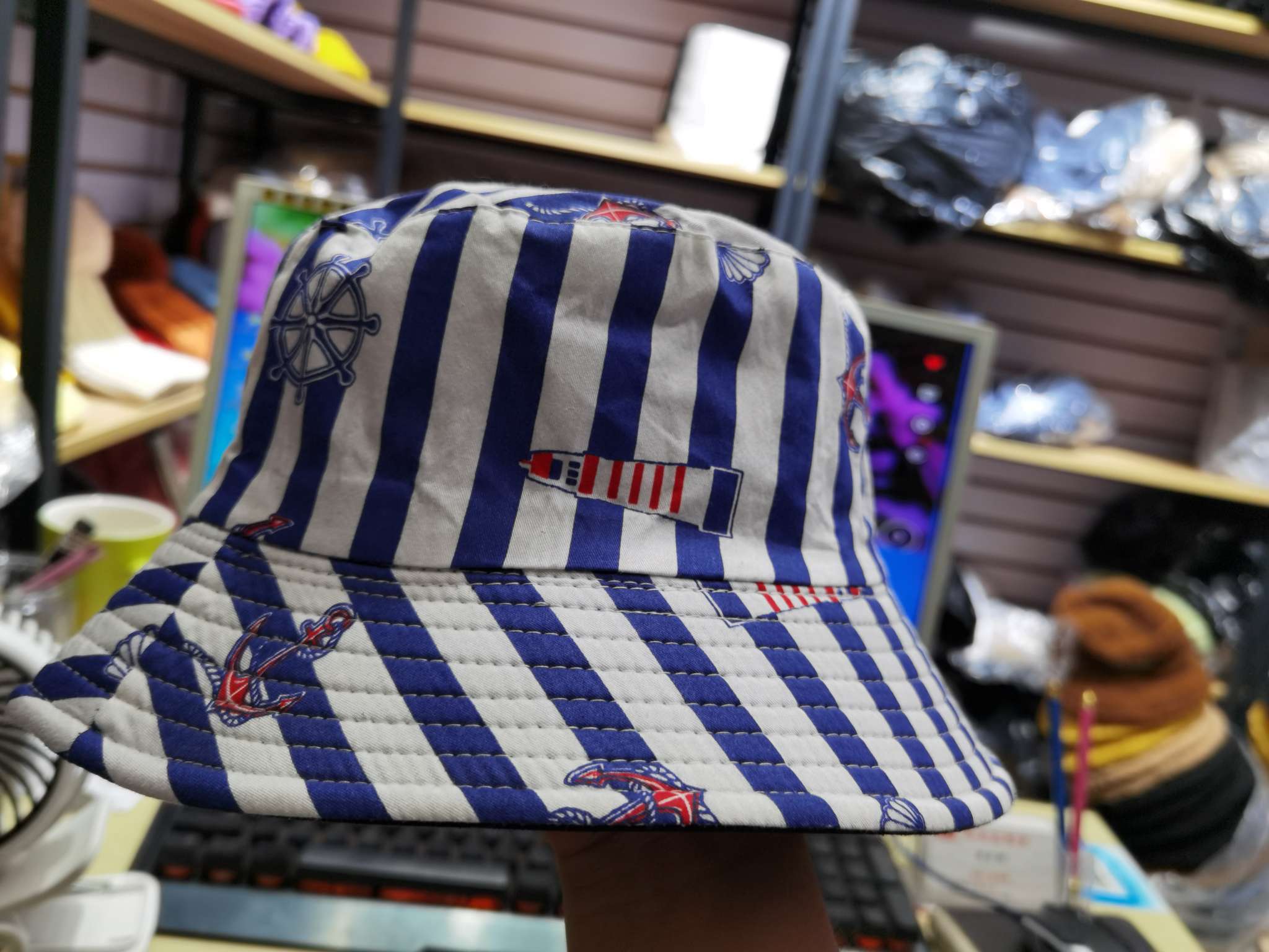 Hat 47