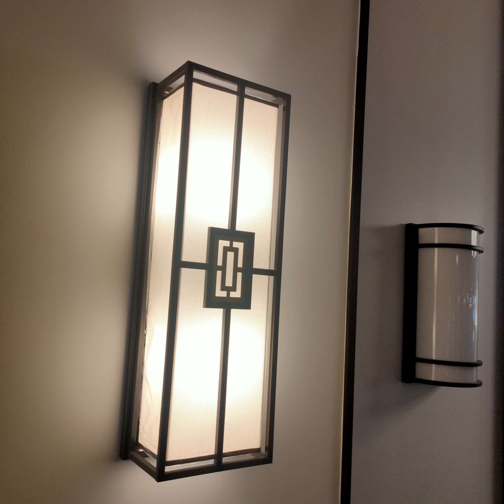 Outdoor wall lamps, waterproof, European retro style, balcony and courtyard lamps, corridor and staircase outdoor double-head wall lamps, LED large rectangular wall lamps details Picture