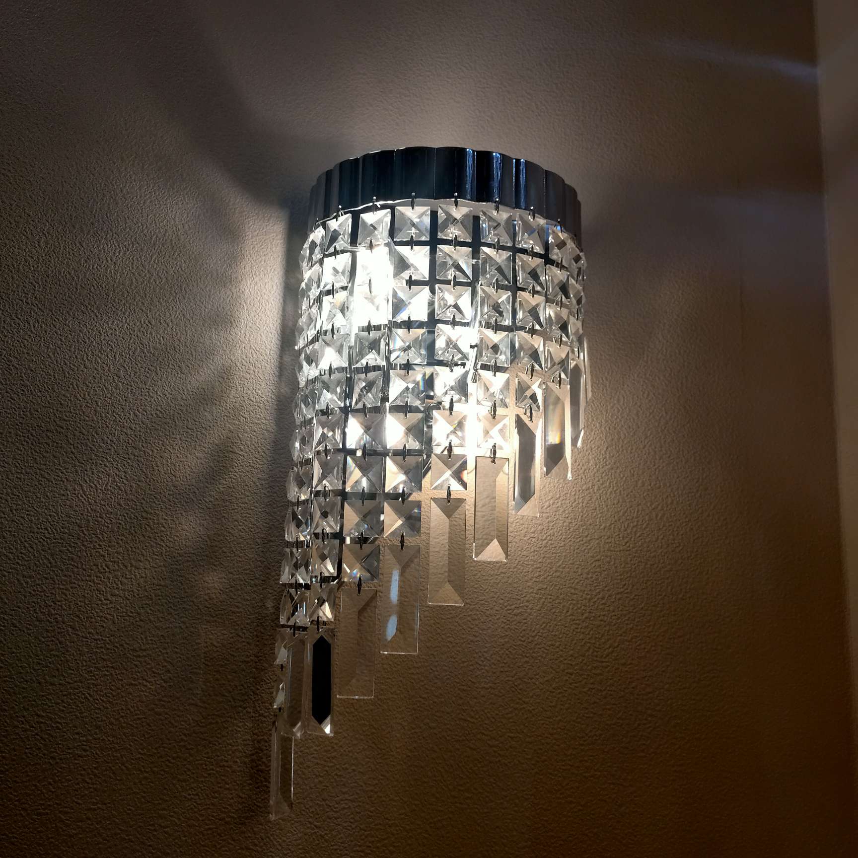 Modern and simple LED ultra-bright corridor entrance, outdoor waterproof creative wall, balcony, outdoor wall, courtyard lamp, wall lamp