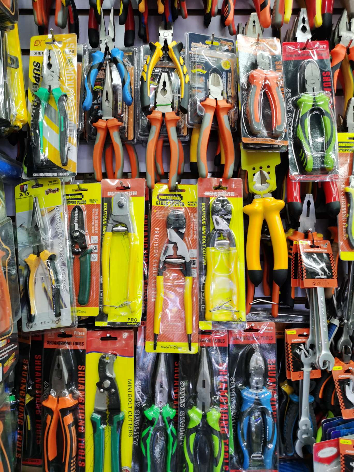 Wrench pliers Tiger pliers Wire pliers Hardware tools Hand tools Heavy duty pliers Hulu mouth round mouth straight mouth strong pliers undefined