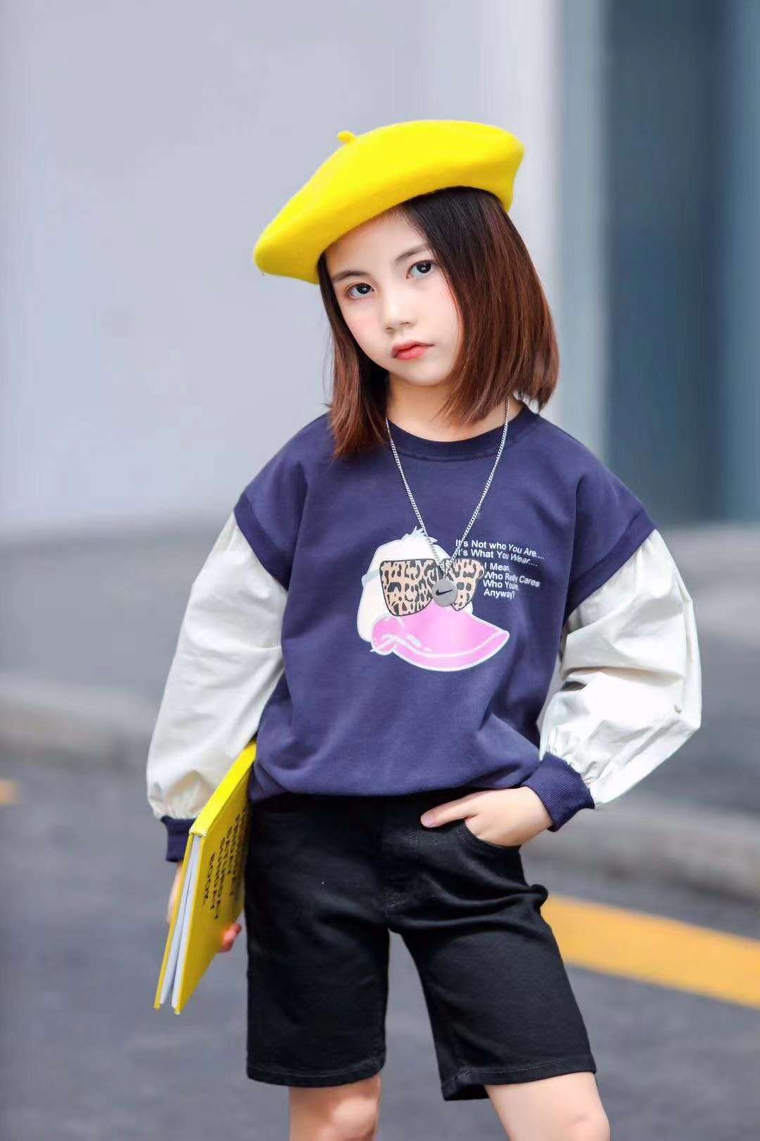 New autumn girls' warm pullover hoodie