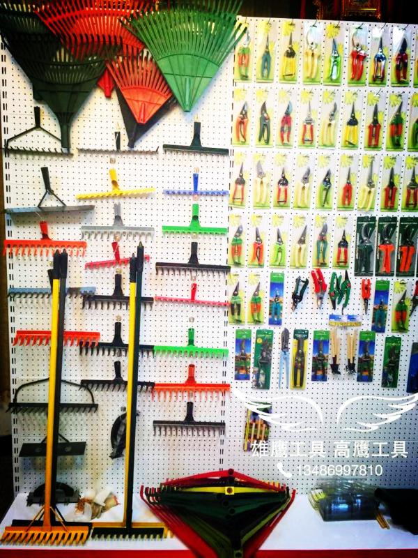 Garden shears Large grass shears Garden tools Lawn shears Garden tools Telescopic shears Whole branch shears branch shears Application Scenario