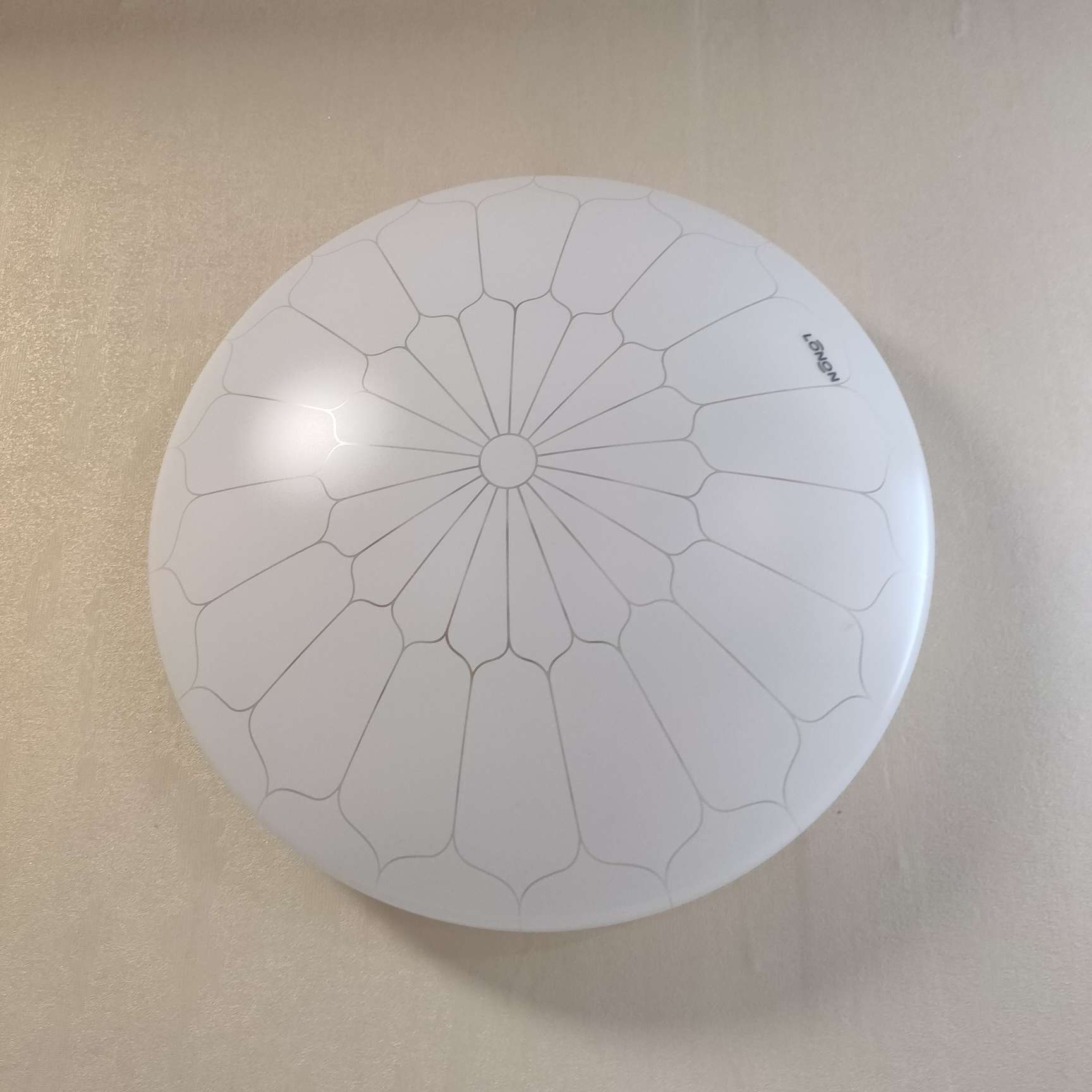 Modern and simple internet-famous bedroom ceiling lamp, led room lamp, Nordic warm and romantic living room lamp, patterned LED ceiling lamp undefined