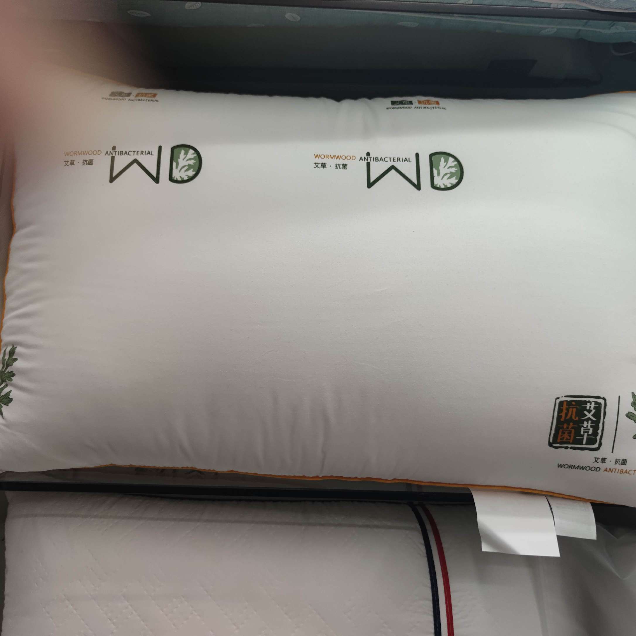 2020 New Hot Melt Pillow 45*70Wd