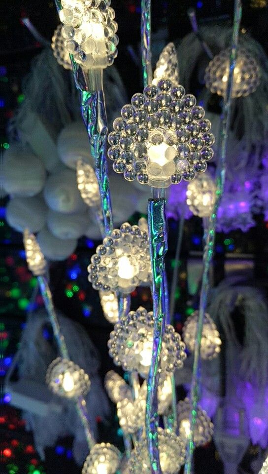 60LED装饰亚克力灯树白底实物图