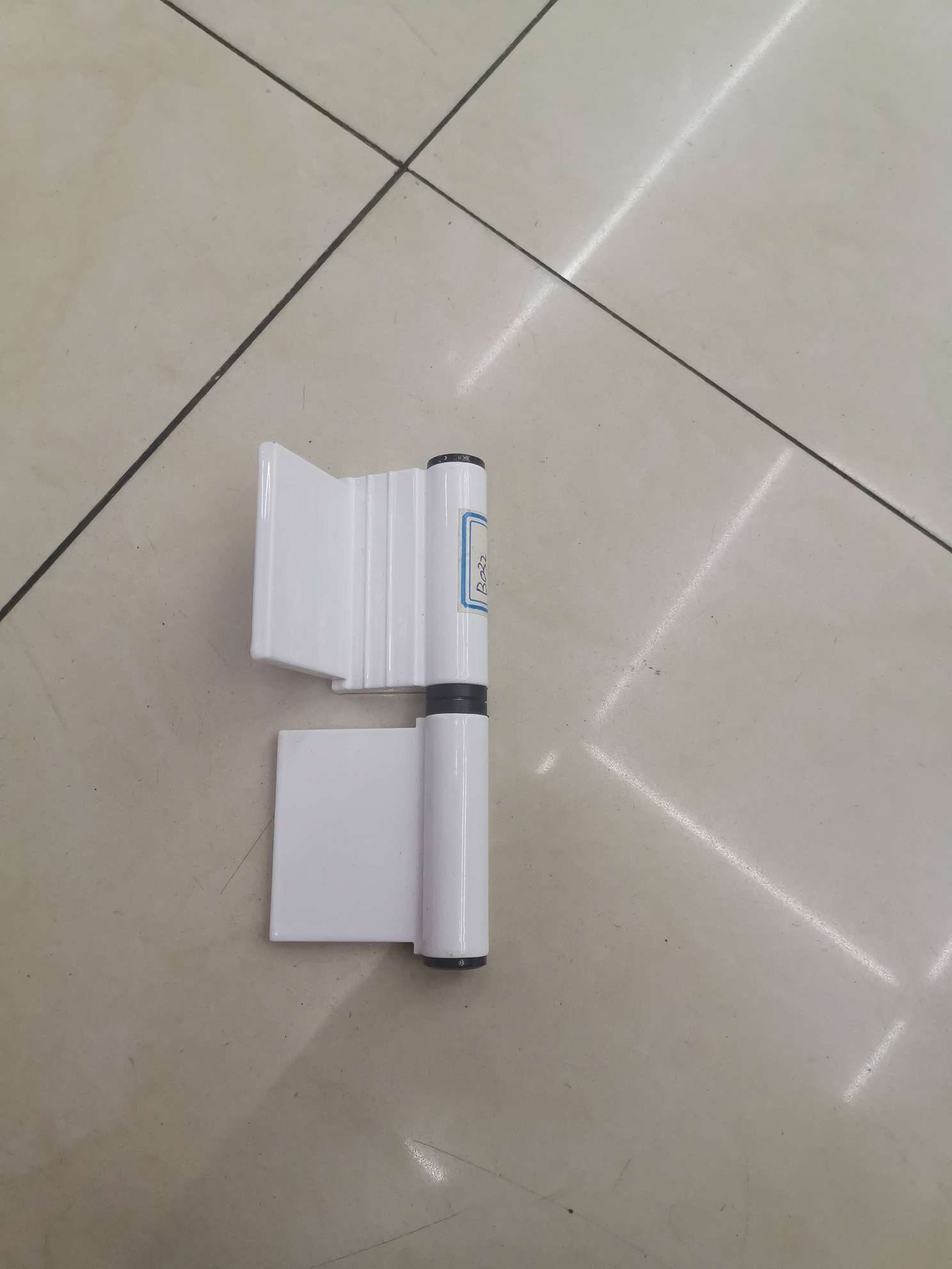B032铝合金合页，黑白可做