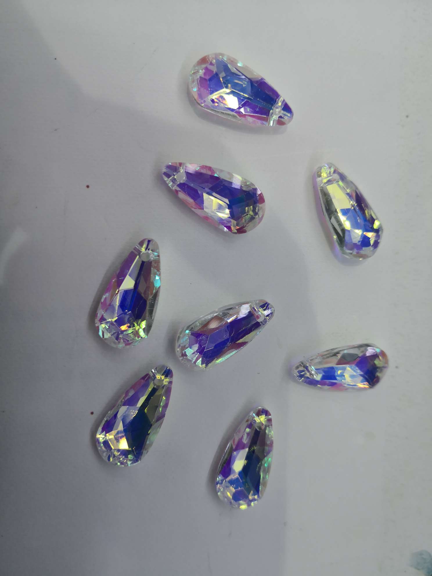 Drop pendant thumbnail