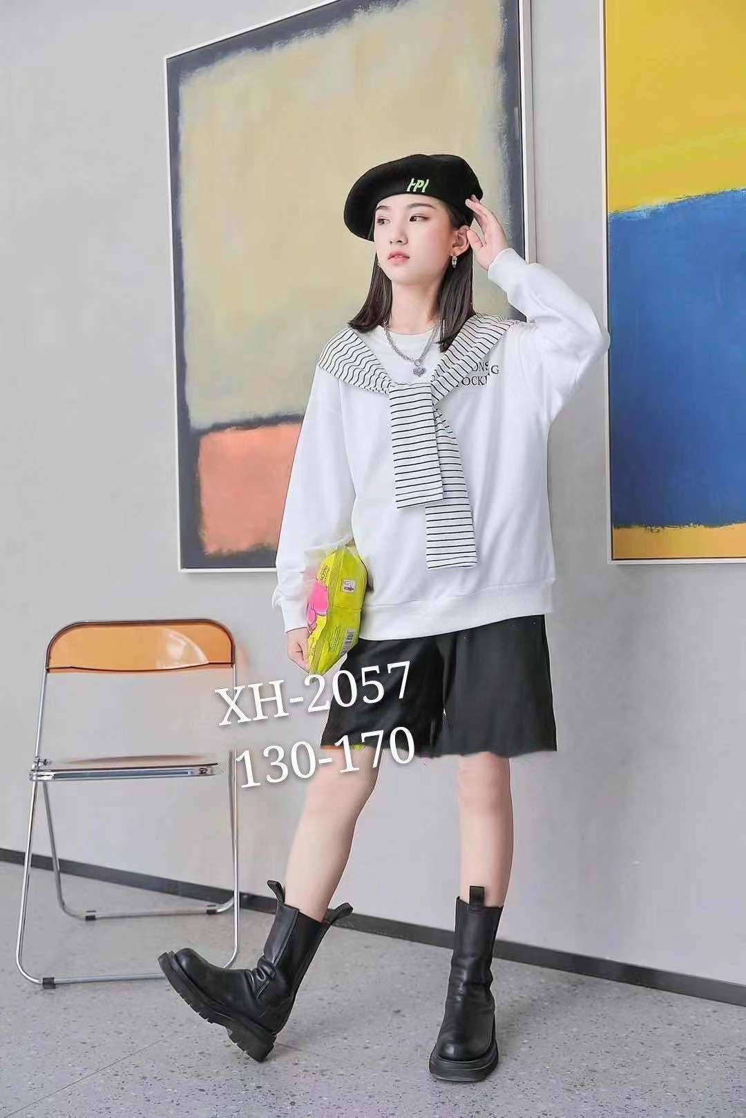 New autumn trendy girls' top