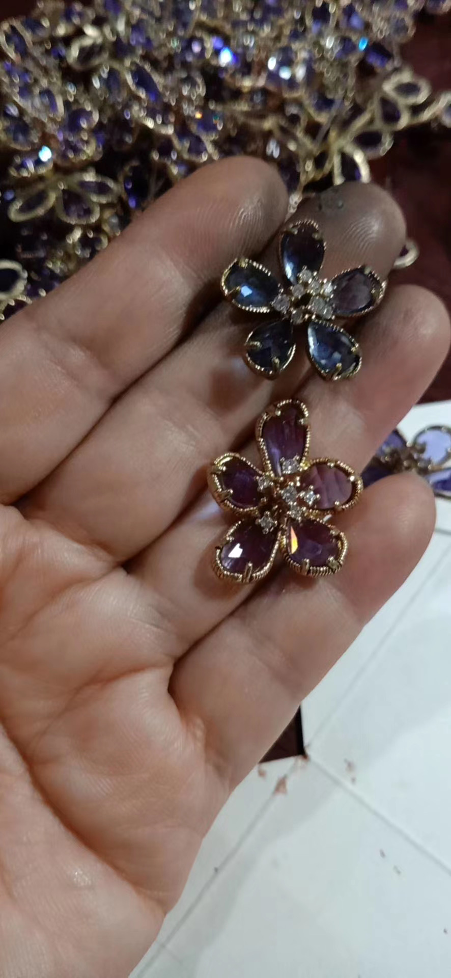 Colorful petals thumbnail