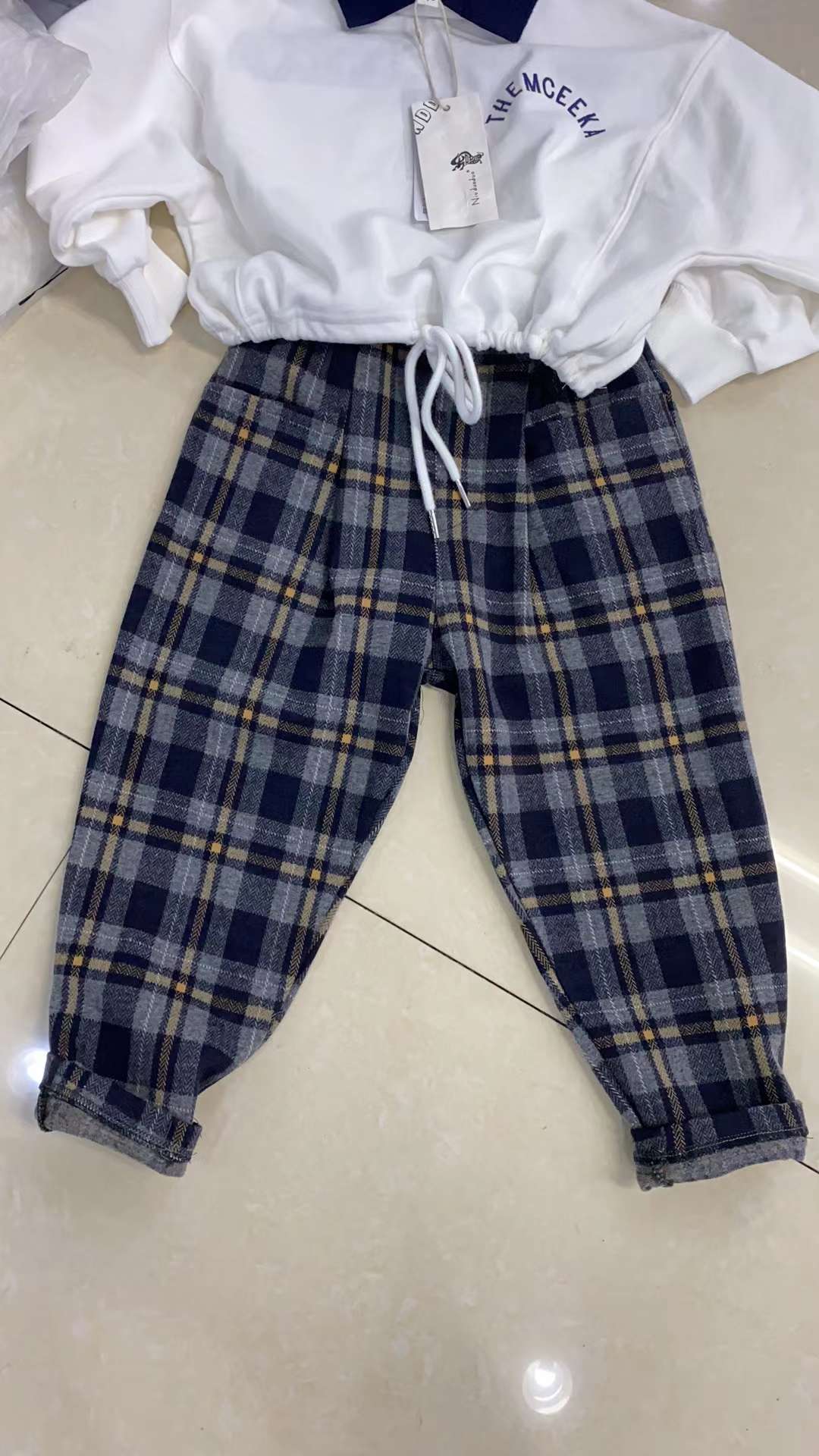 Plaid pants thumbnail
