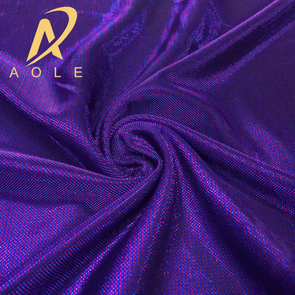 Two-color glossy silk fabric, glossy elastic gold and silver thread fashion fabric, metallic stage costume, bag and skirt fabric Application Scenario