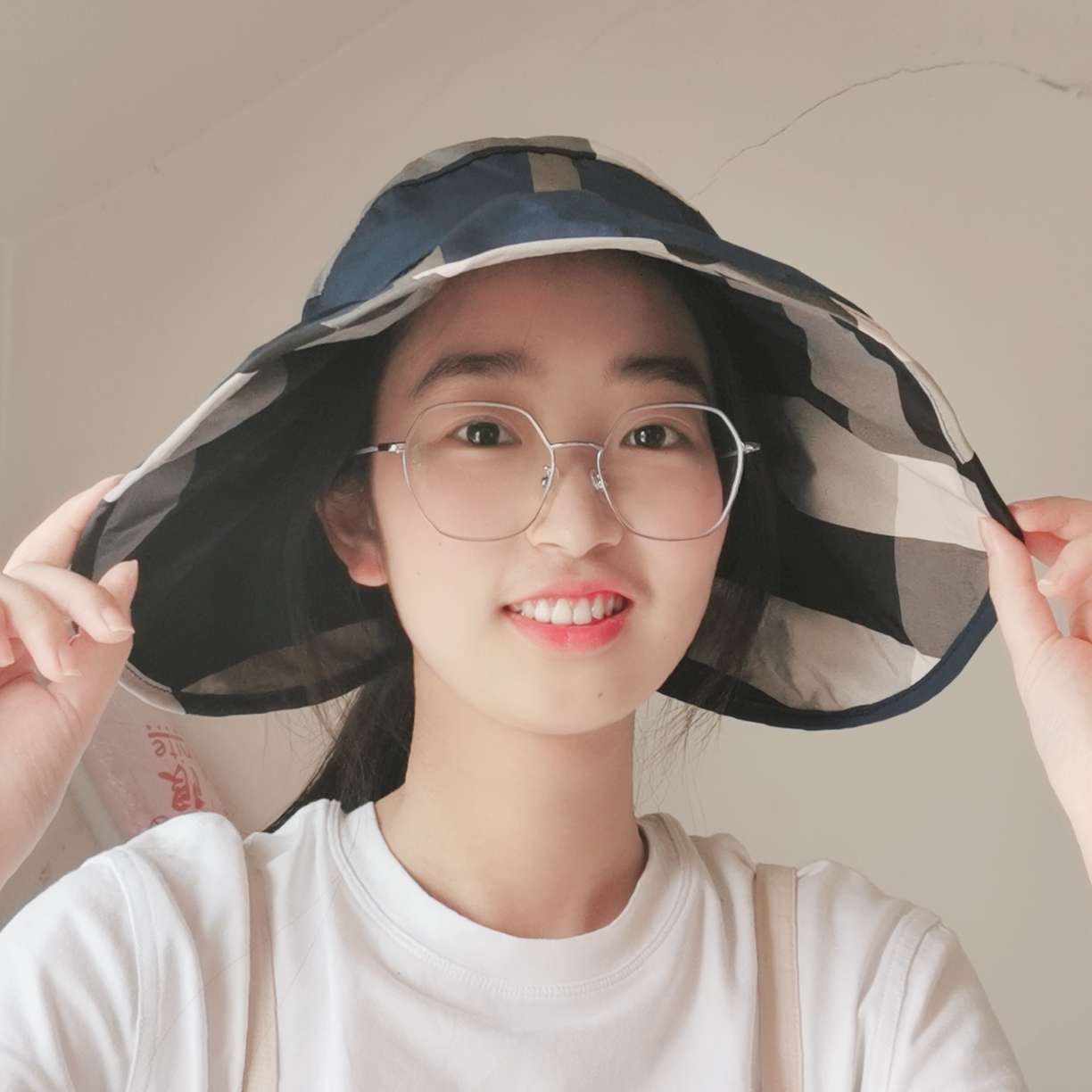 Web celebrity fisherman hat printed south Korean sunscreen joker hat check half empty top thumbnail