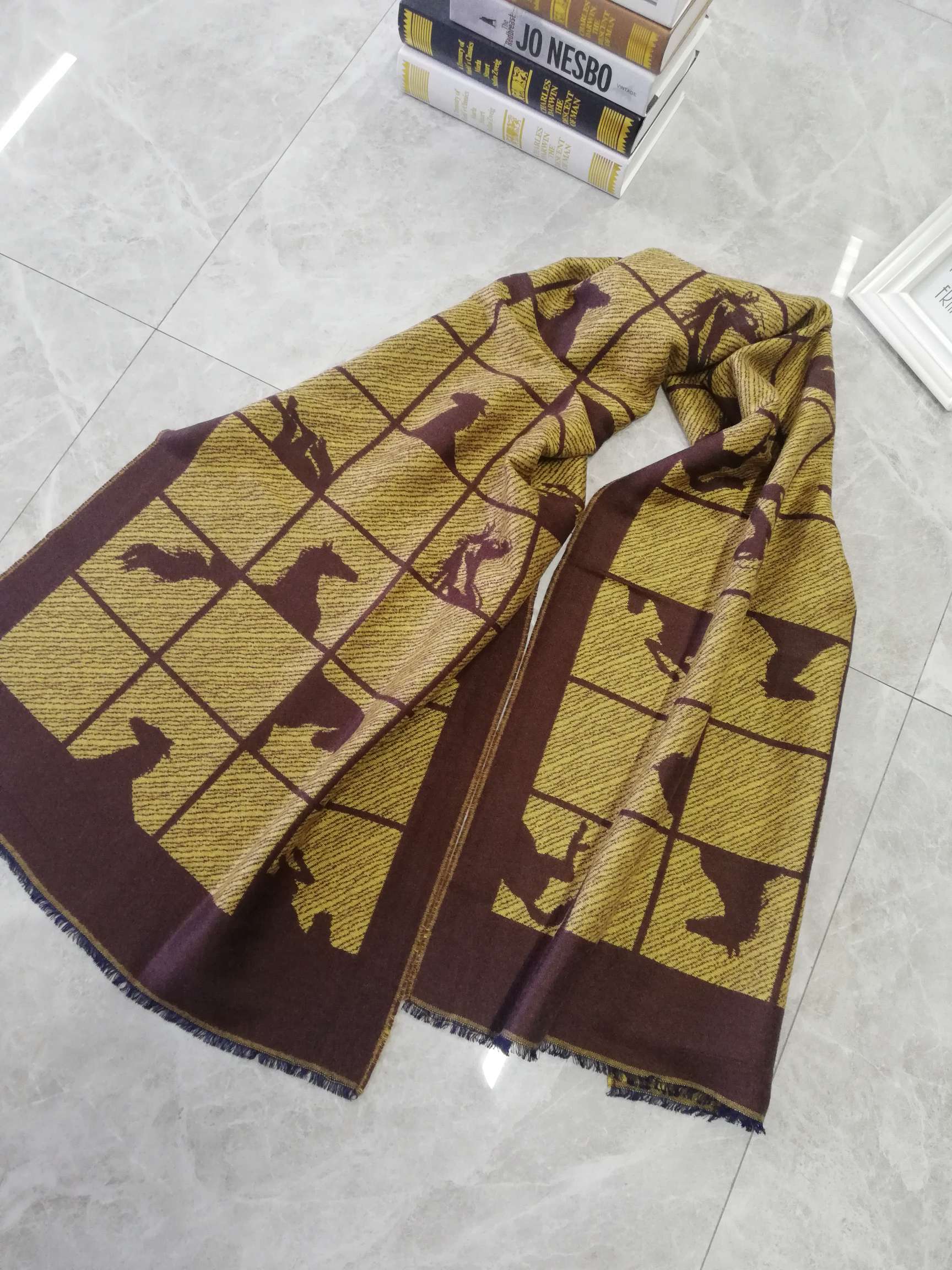 Men's wool scarf 2020 autumn/winter new products creative classic horse pattern