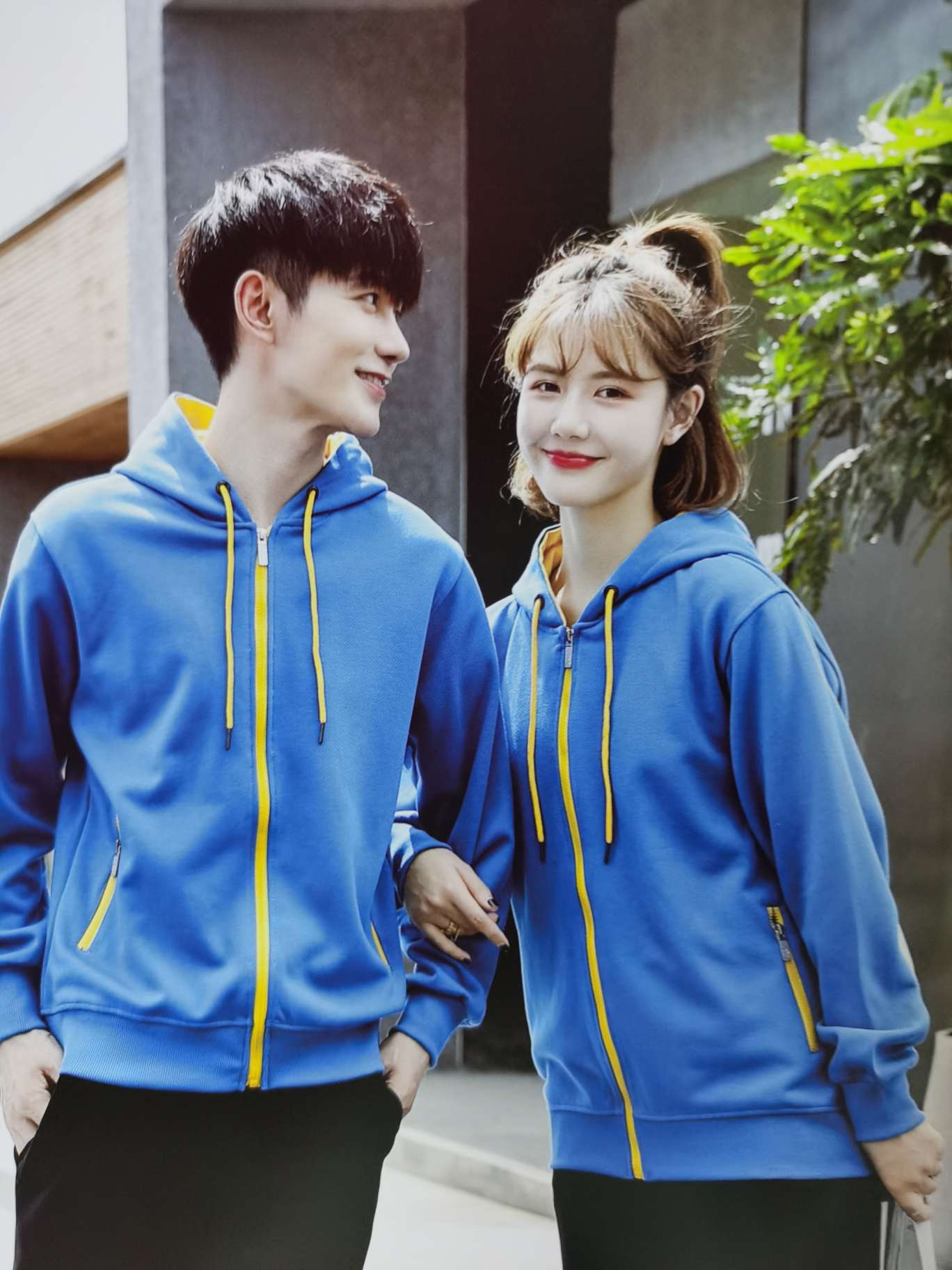 310 combed cotton TC contrasting color zipper sweatshirt undefined