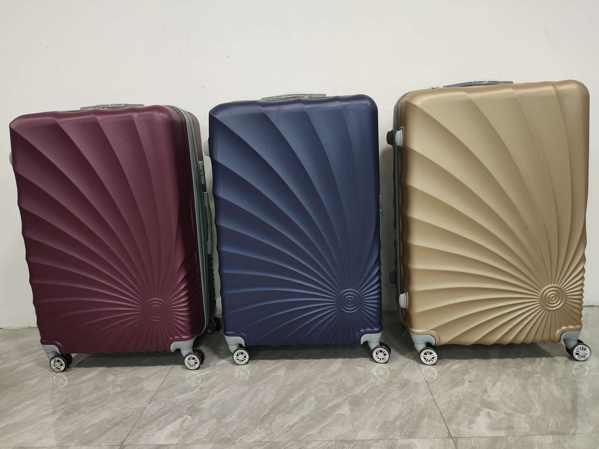 拉杆箱828#ABS拉链拉杆箱20-24-28万向轮旅行箱细节图