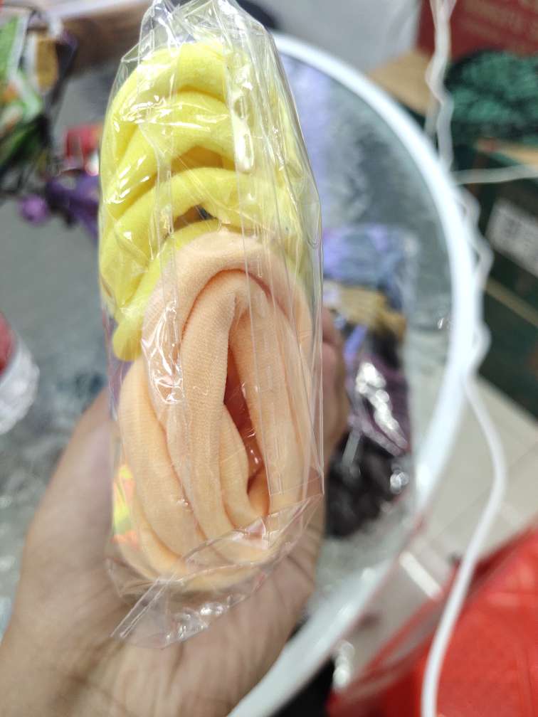 Korean high-elasticity modal seamless hair ties and hair bands are durable and won't damage your hair. 100 pieces of hair accessories details Picture