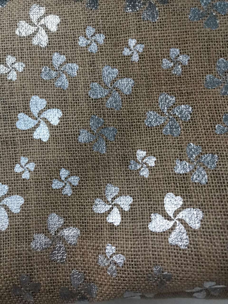 麻布，各种染色，色织，复膜，印刷，烫金银，上浆，等等