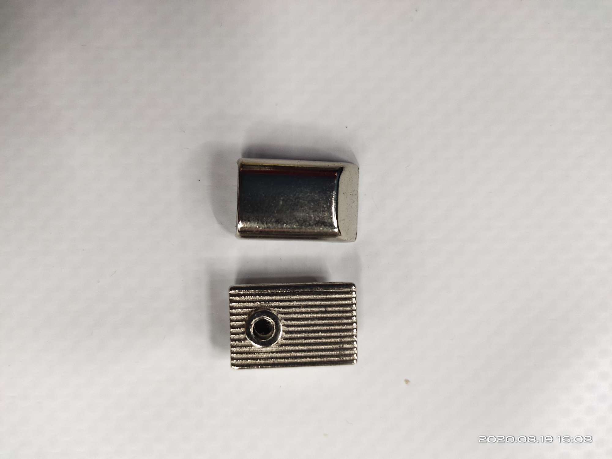 Direct sales from the manufacturer of alloy tail-pull double-sided cap nails for luggage accessories and shoe materials