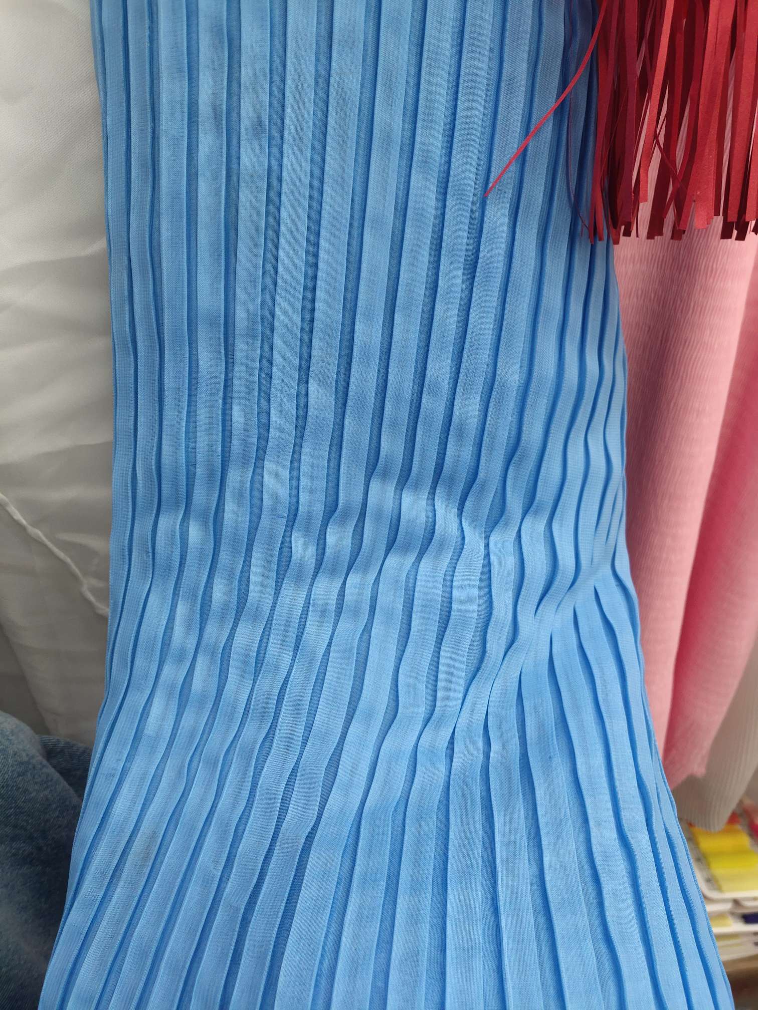 Chiffon crepe, lace, accessories and clothing materials Application Scenario