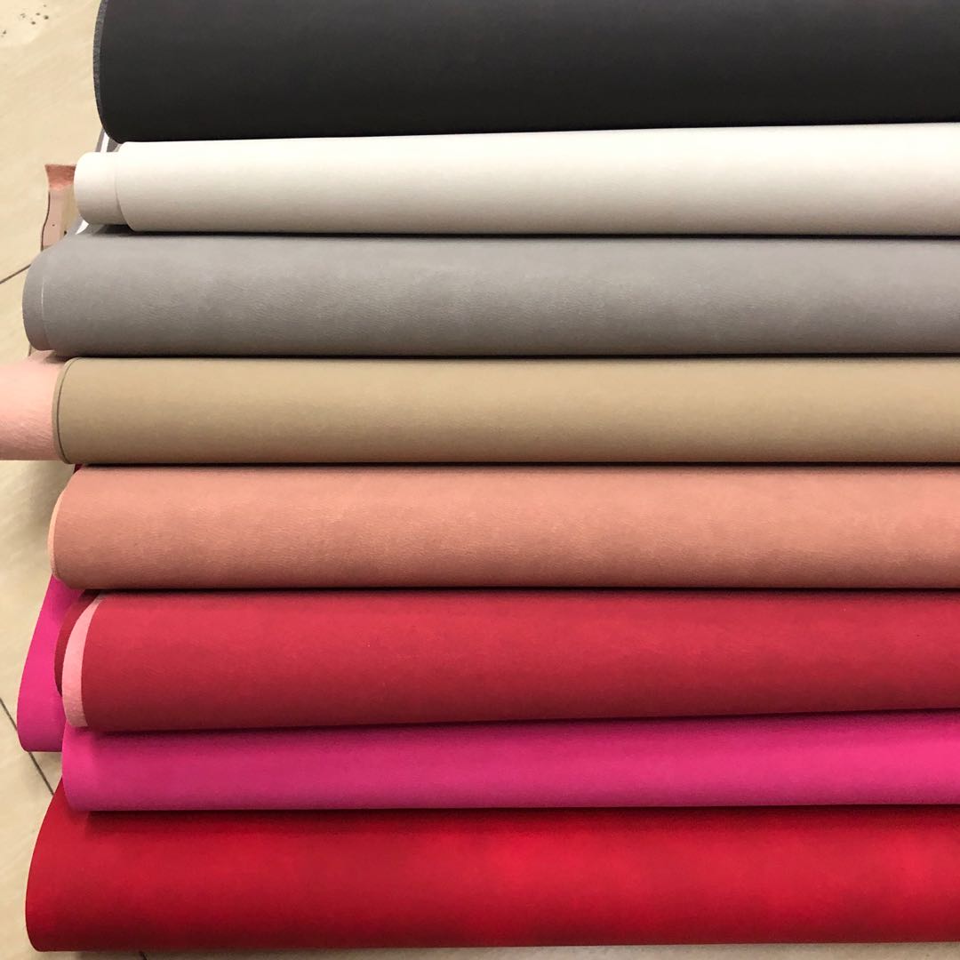 厂家直销压变pu皮肤感羊绒皮面柔滑舒适箱包面料包装盒皮革