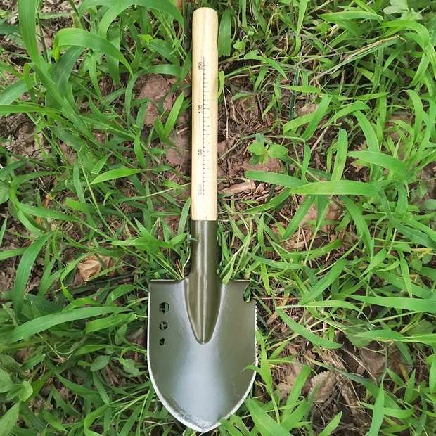 Multifunctional Armory Shovel Item Picture