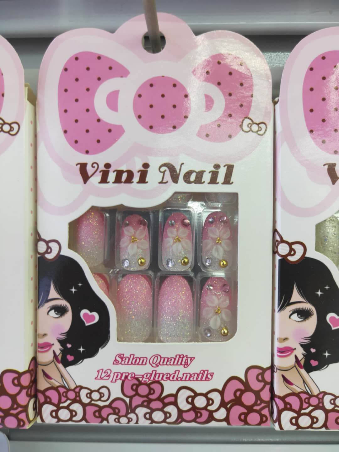 Fake fingernails with drill thumbnail